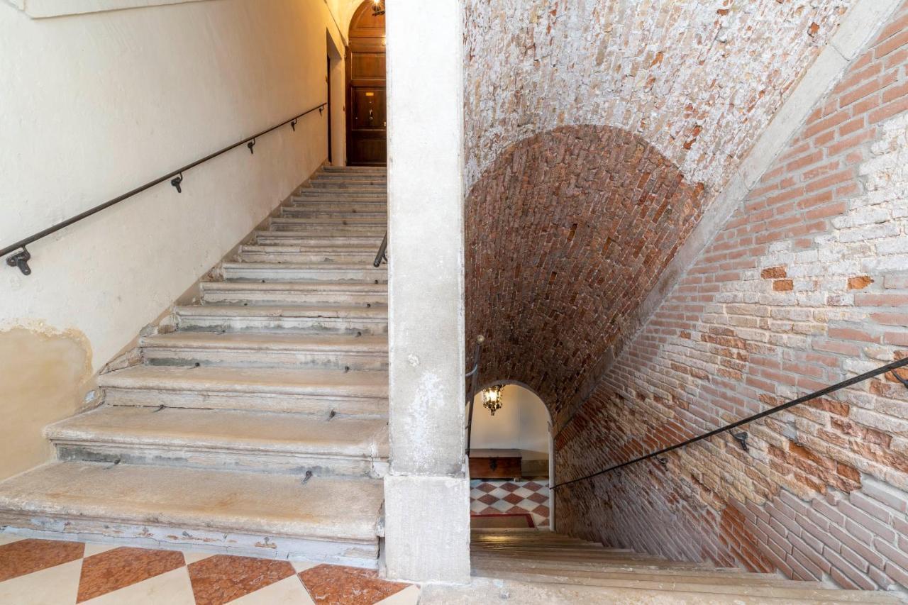 Apartament Ca' Cappello Venetian M02074212072 *